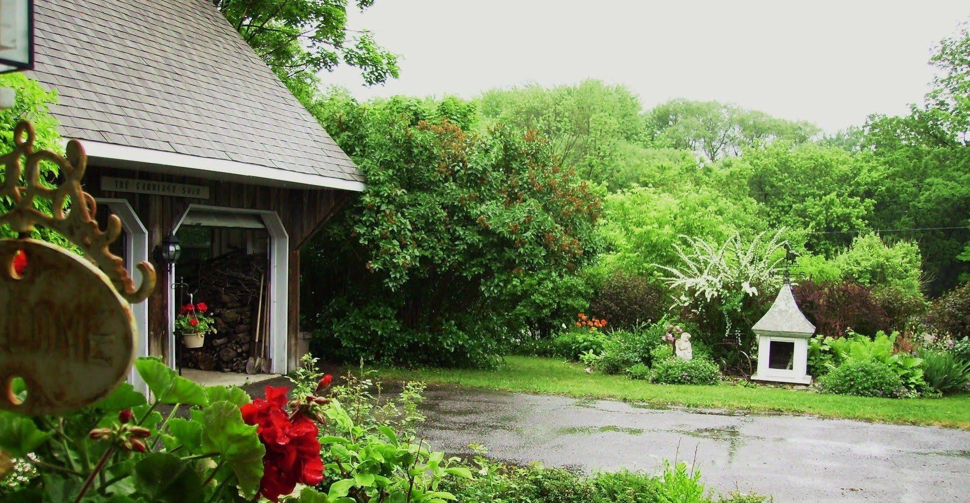 Prince Of Wales Bed And Breakfast Ottawa Exterior photo